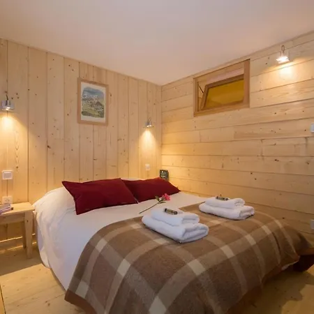 Sainte-foy-l'argentiere Sleeps 4 *