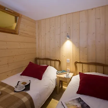 Sainte-foy-l'argentiere Sleeps 4 Apartament Chamonix